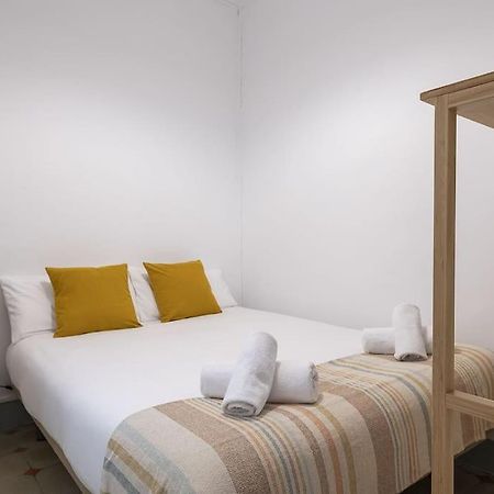 Canela Homes Barcelona Fontana Bagian luar foto