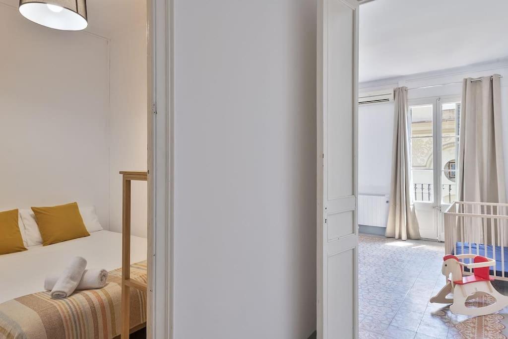 Canela Homes Barcelona Fontana Bagian luar foto