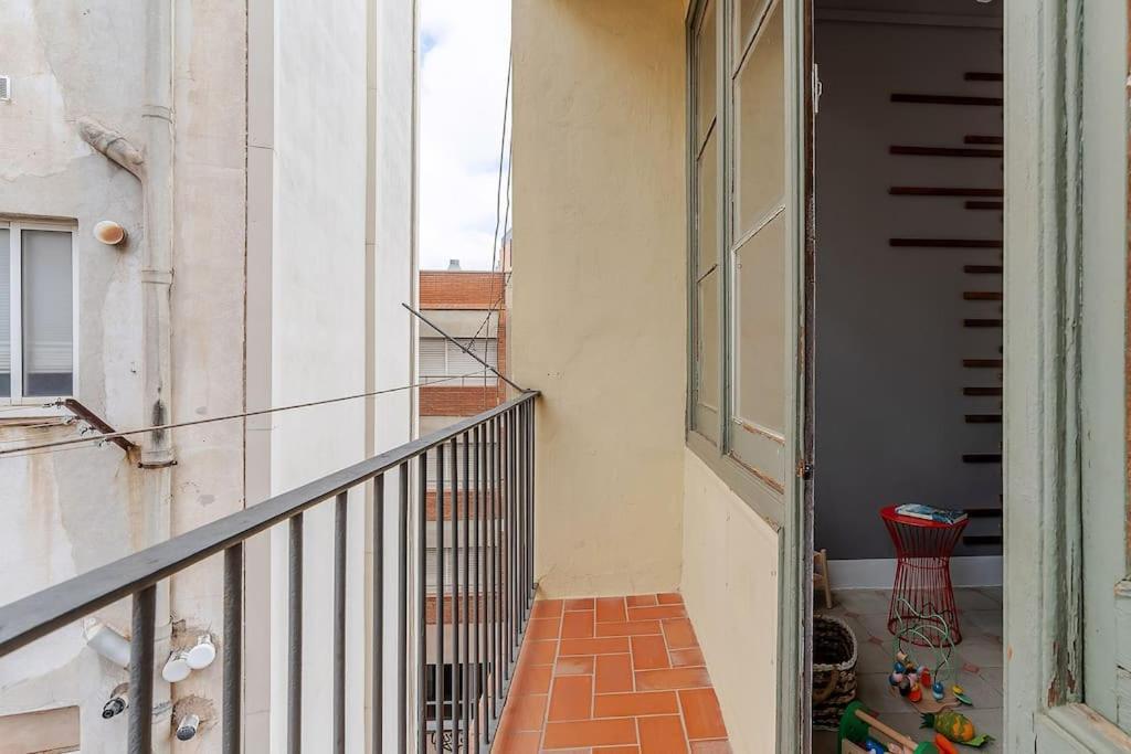 Canela Homes Barcelona Fontana Bagian luar foto