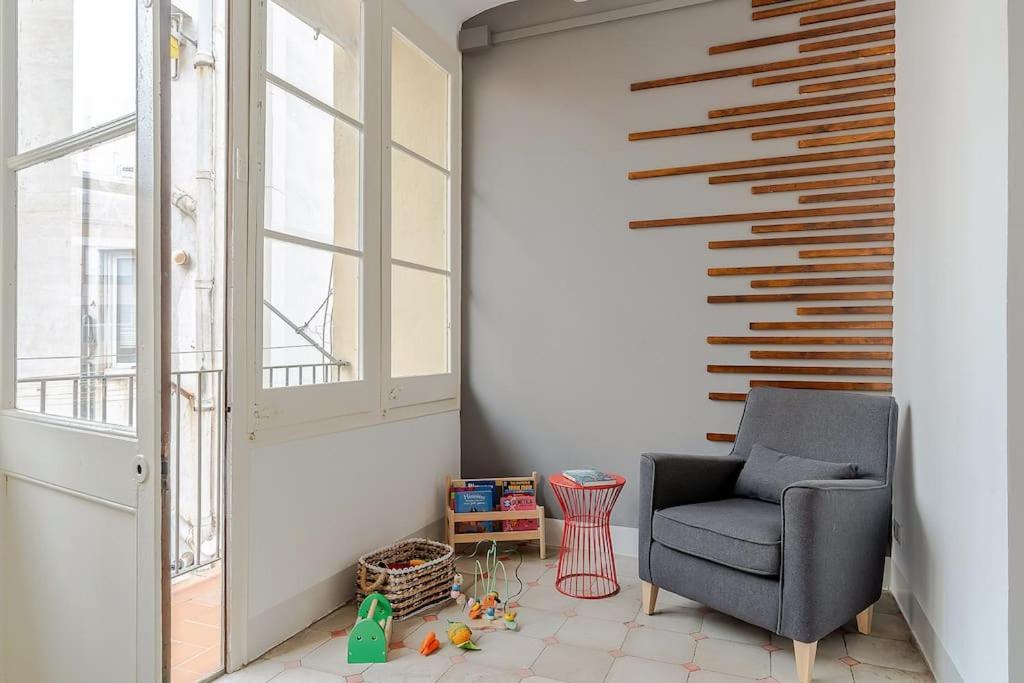 Canela Homes Barcelona Fontana Bagian luar foto