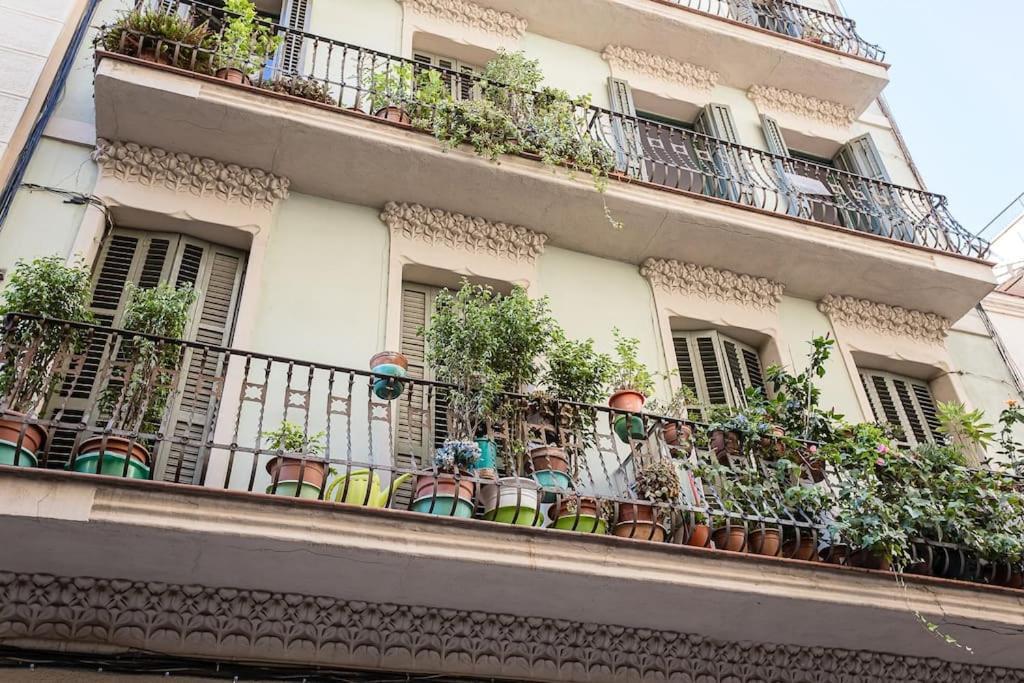 Canela Homes Barcelona Fontana Bagian luar foto